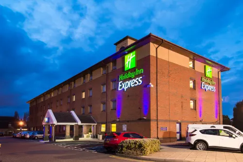 Holiday Inn Express Birmingham - Oldbury Hôtels à : Oldbury