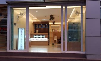 El Agapanthus Hotel - Housity