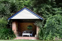 Cambridge Cottages Hotels in Kalorama