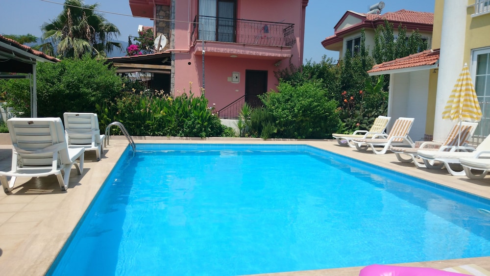 Karaca Apart Hotel