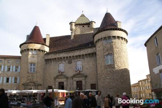 Mas le Nogier Gites Apartments - Housity