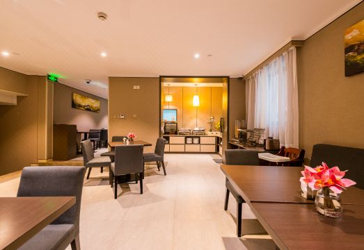 4. 홈 인 플러스 ..