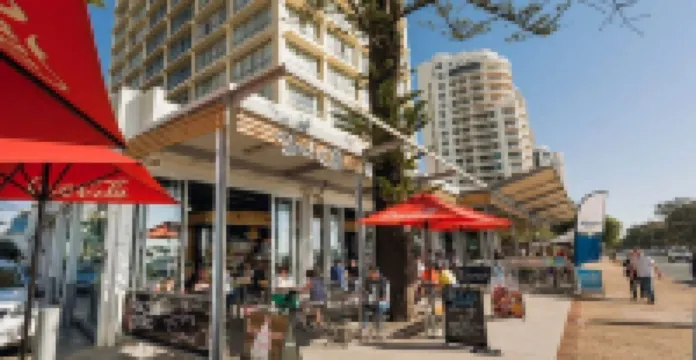 Chateau Beachside Resort Hotels in Surfers Paradise
