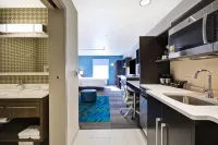 Home2 Suites by Hilton - Carbondale Hotels in Makanda