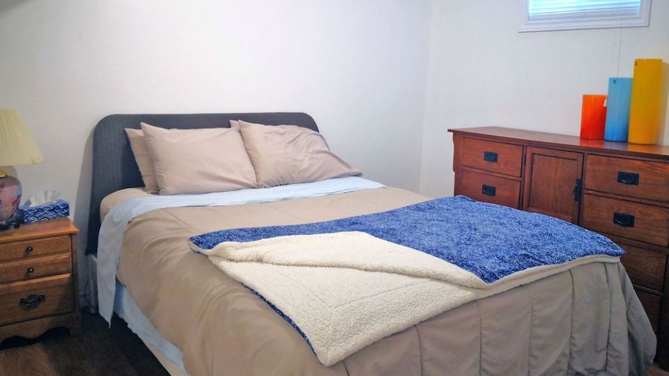 GA Stay Oakville Two Bedroom Guest House