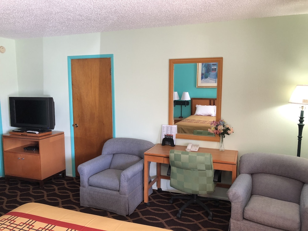 Klamath Motor Lodge