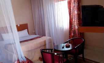 Savannah Lodge Nguluni - Housity