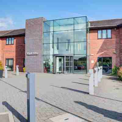 Warwick Conferences - Radcliffe Hotel Exterior