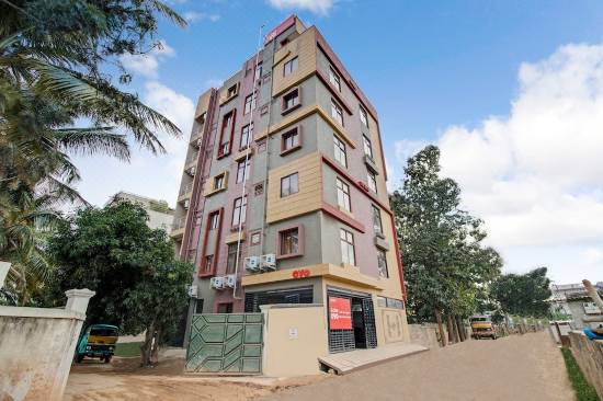 Oyo 29575 Hotel Surya International Room Reviews Photos Bangalore 2021 Deals Price Trip Com