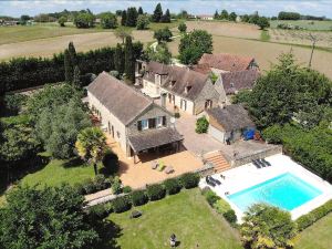 Chambres d'hotes de charme Le domaine Aubazen