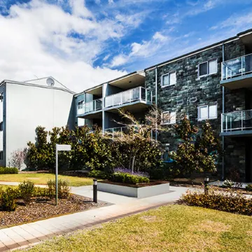 Airport Apartments by Vetroblu