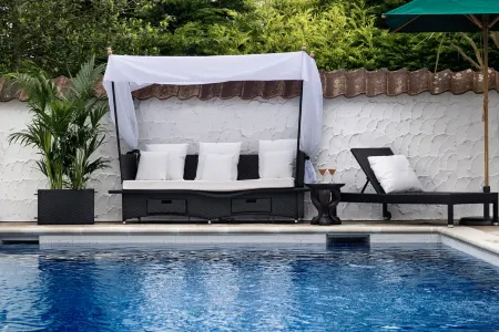 Duke of Richmond Hotel Отели в г. Saint Peter Port