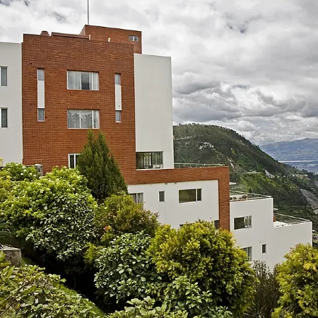 Hotel Stubel Suites & Cafe