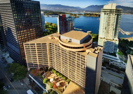 Pinnacle Hotel Vancouver Harbourfront