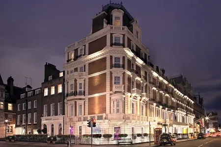 The Mandeville Hotel