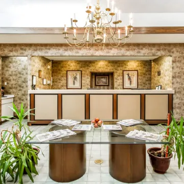 Executive Inn and Suites