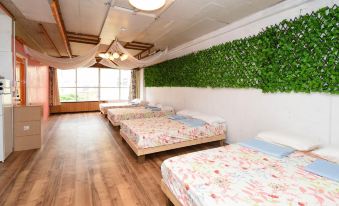 Kokusai Street Cheap Full Charter