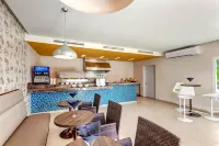 Royalton Splash Punta Cana, An Autograph Collection All-Inclusive Resort & Casino - bar