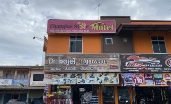 OYO 89671 Changlun Star Motel