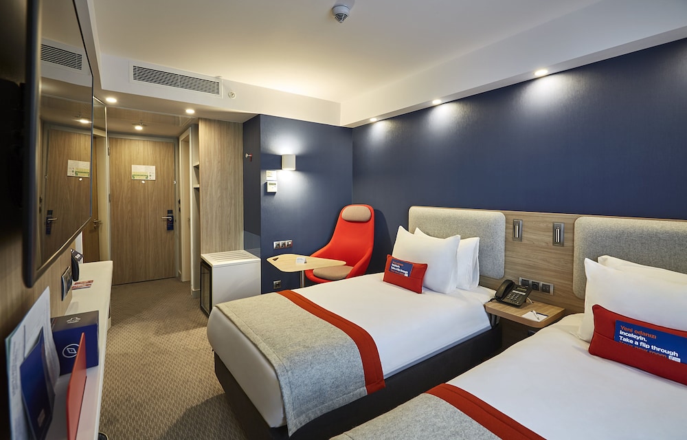 Holiday Inn Express Istanbul - Atakoy Metro, an Ihg Hotel