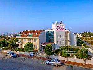 Aparthotel Risus