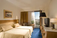Royal Olympic Hotel - Balkon