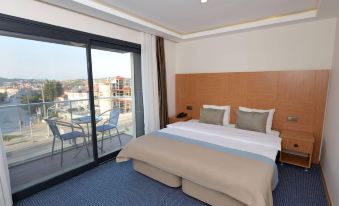 Saatli Suites