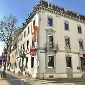 EasyHotel Basel - Self Service and Self Check-IN