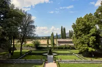 Villa di Piazzano - Small Luxury Hotels of the World Hôtels à : Tuoro sul Trasimeno