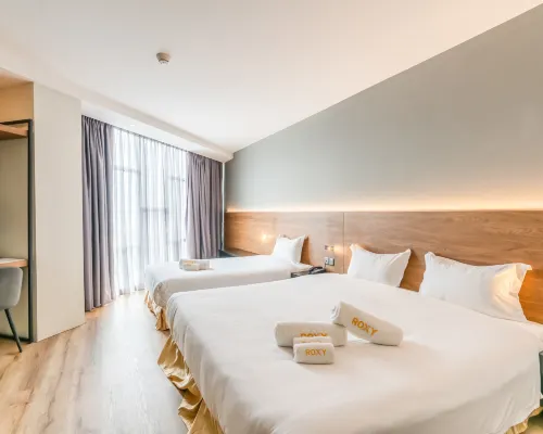 Roxy Hotel Padungan Hotels near Sarawak Stadium