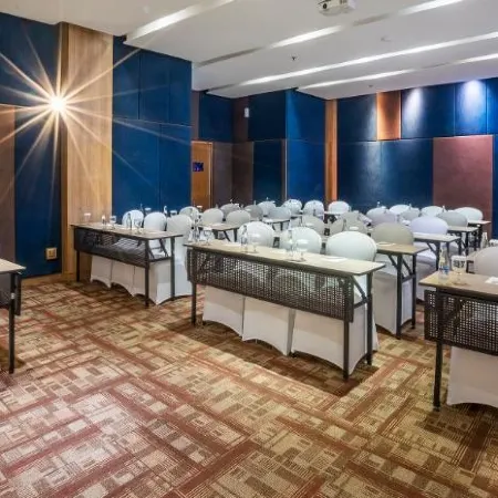 Grand Livio Kuta Hotel