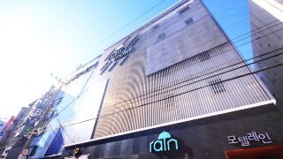 daegu-dongdaegu-station-rain