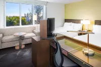 Element Miami International Airport فنادق في ميامي