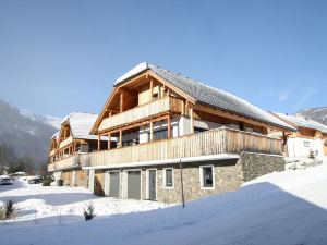 Chalet on Ski Slope in Mauterndorf with Sauna & Hot Tub