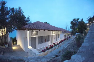 White Suites