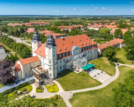Schloss Fleesensee Hotels in Muritz
