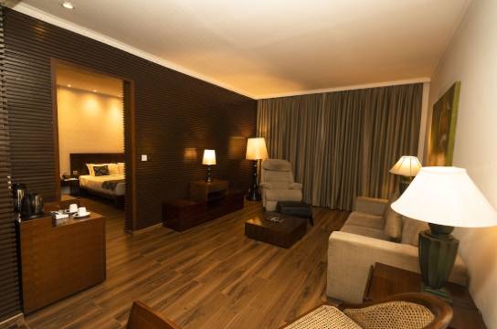 Sps Grand Inn Coimbatore Updated 22 Room Price Reviews Deals Trip Com