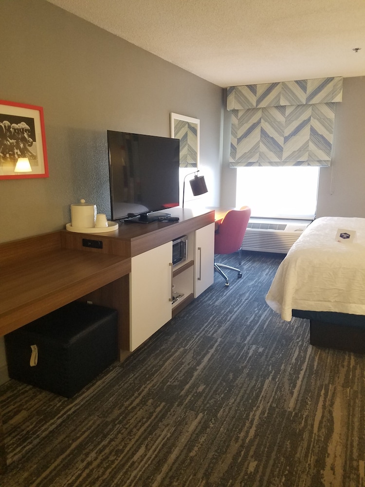 Hampton Inn Kansas City Blue Springs