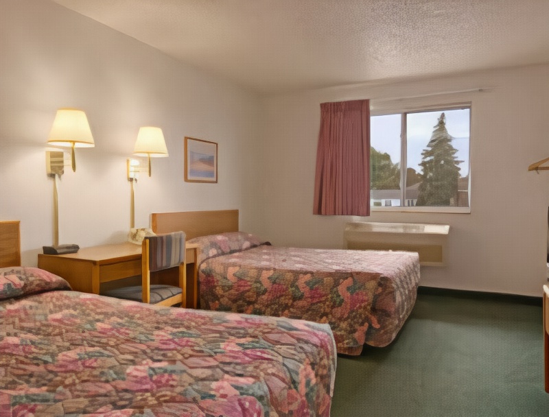 Americas Best Value Inn Charlotte, MI