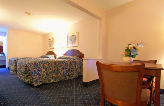 베스트 웨스턴 파라다이스 인