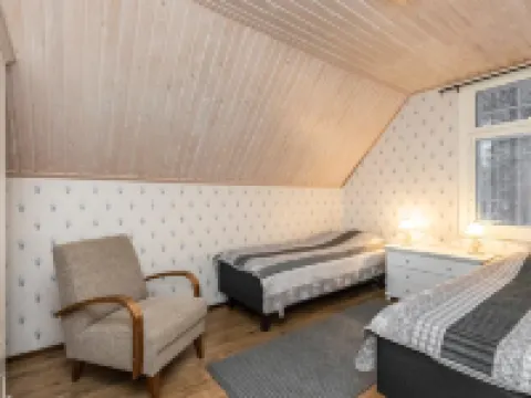 Eemilin Huvila 康阿斯涅米酒店