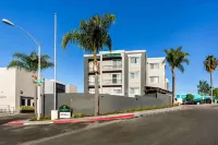 La Quinta Inn & Suites by Wyndham San Diego Mission Bay Hotels in Pacific Beach