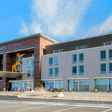 La Quinta Inn & Suites by Wyndham Cedar City