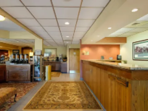 SureStay Plus Hotel by Best Western Southern Pines Pinehurst Hotels in Moore County