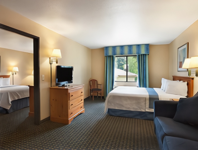 Days Inn & Suites by Wyndham East Flagstaff