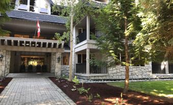 Twin Peaks Resort by Whistler Vacation Club