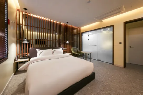 Suncheon Hound Hotel Suncheon Station Branch