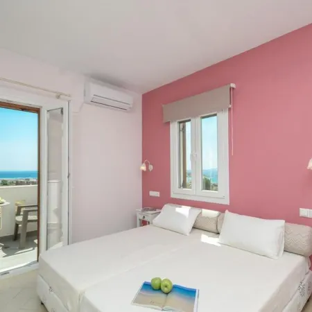 Naxos Luxury Villas