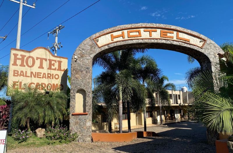 OYO Hotel El Capomo-Compostela Updated 2023 Room Price-Reviews & Deals |  