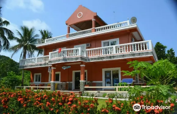 巴丹潛水小屋酒店